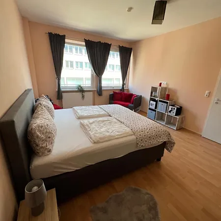 Apartment Innenstadt Ferienwohnung *