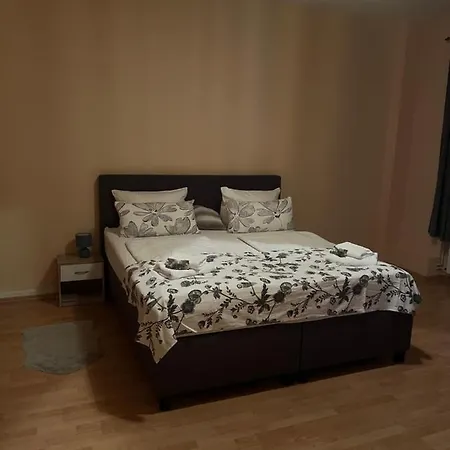 Innenstadt Apartament *